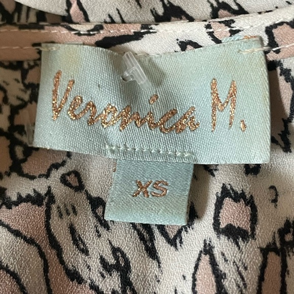 Veronica M animal print blouse - Picture 3 of 5